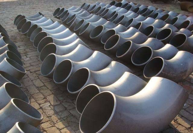 國標(biāo)碳鋼大口徑對(duì)焊蝦米腰彎頭 恒阜牌無縫沖壓焊接工藝解析與應(yīng)用